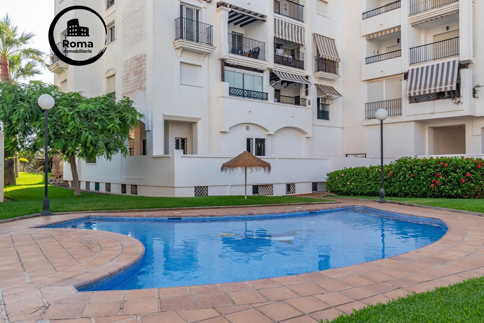 3 camera da letto Appartamento in vendita in Salobrena con piscina garage - 320.000 € (Rif: 9670810)