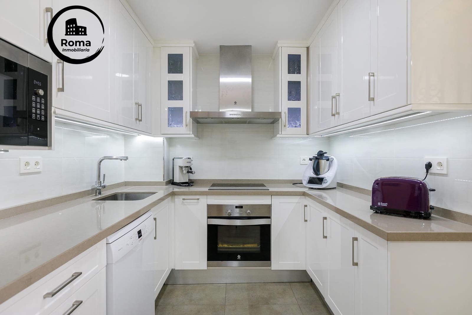 3 bedroom Terraced Villa for sale in Cenes de la Vega with garage - € 272,000 (Ref: 9670813)