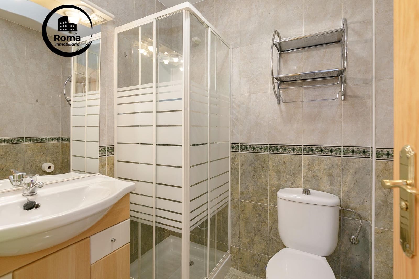 3 bedroom Terraced Villa for sale in Cenes de la Vega with garage - € 272,000 (Ref: 9670813)