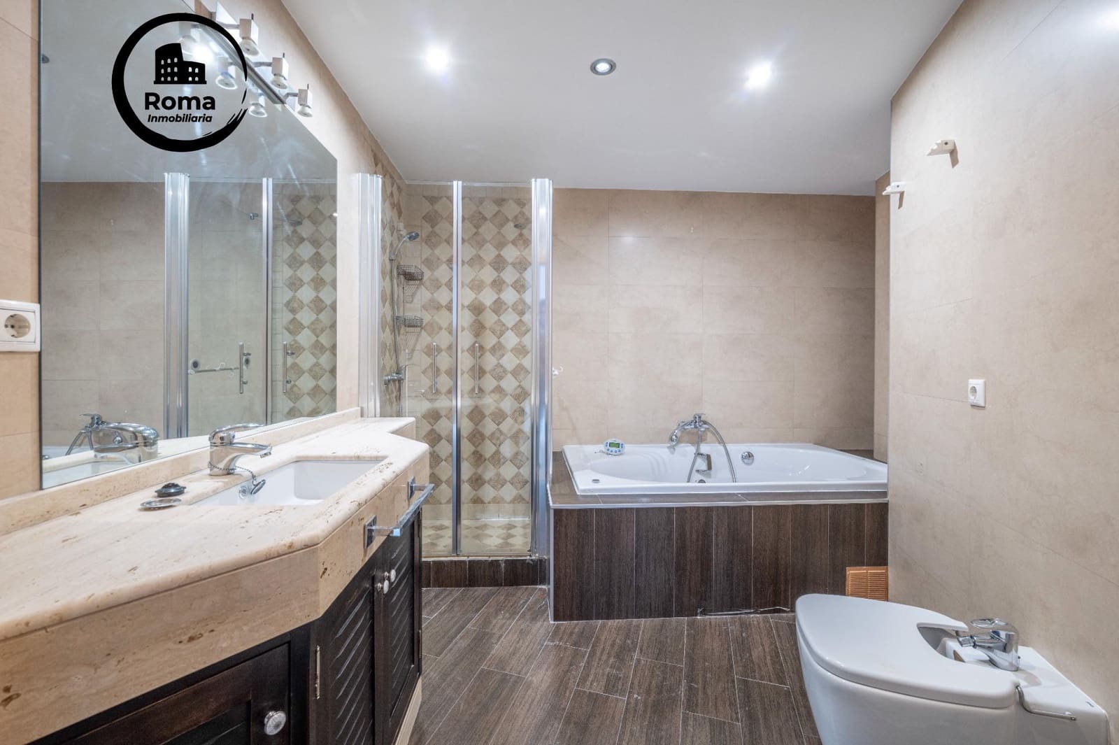 4 chambre Appartement à vendre à Grenade ville avec garage - 548 000 € (Ref: 9670816)