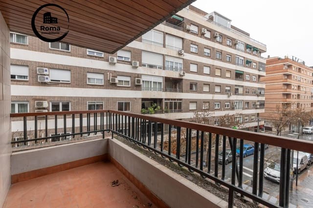 7 slaapkamer Flat te koop in Centro, Granada stad met garage - € 850.000 (Ref: 9670817)
