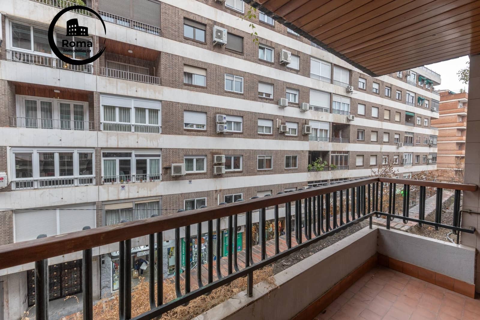 7 soveværelse Lejlighed til salg i Granada by med garage - € 850.000 (Ref: 9670817)
