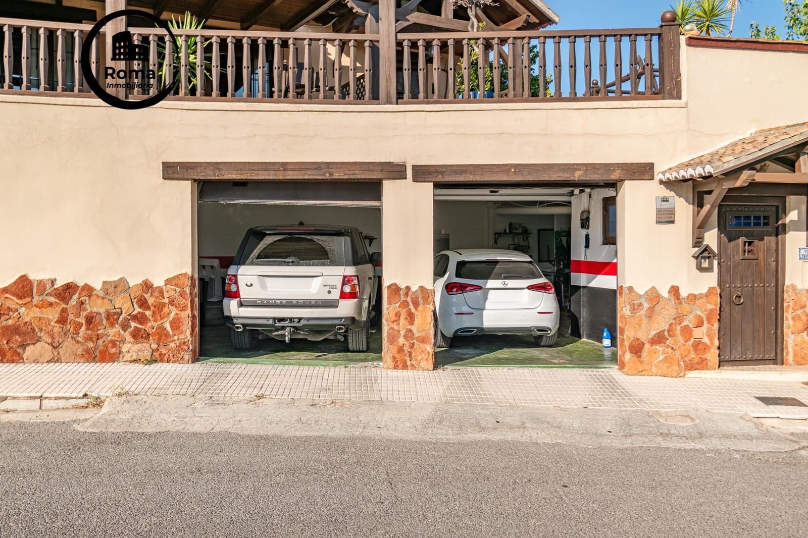 Chalet de 4 habitaciones en Cenes de la Vega en venta con garaje - 890.000 € (Ref: 9670829)