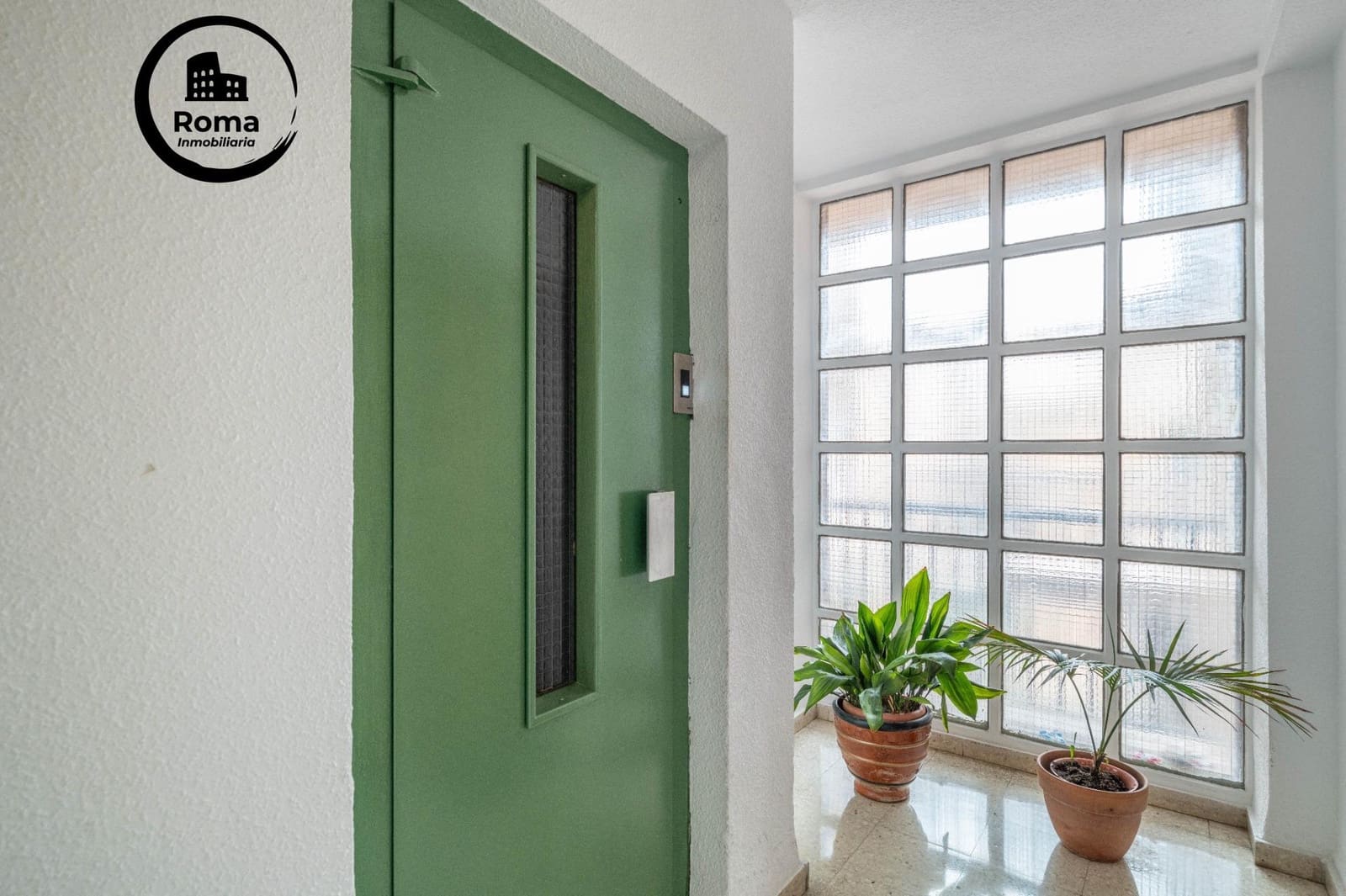 3 bedroom Flat for sale in Granada city - € 238,000 (Ref: 9674410)