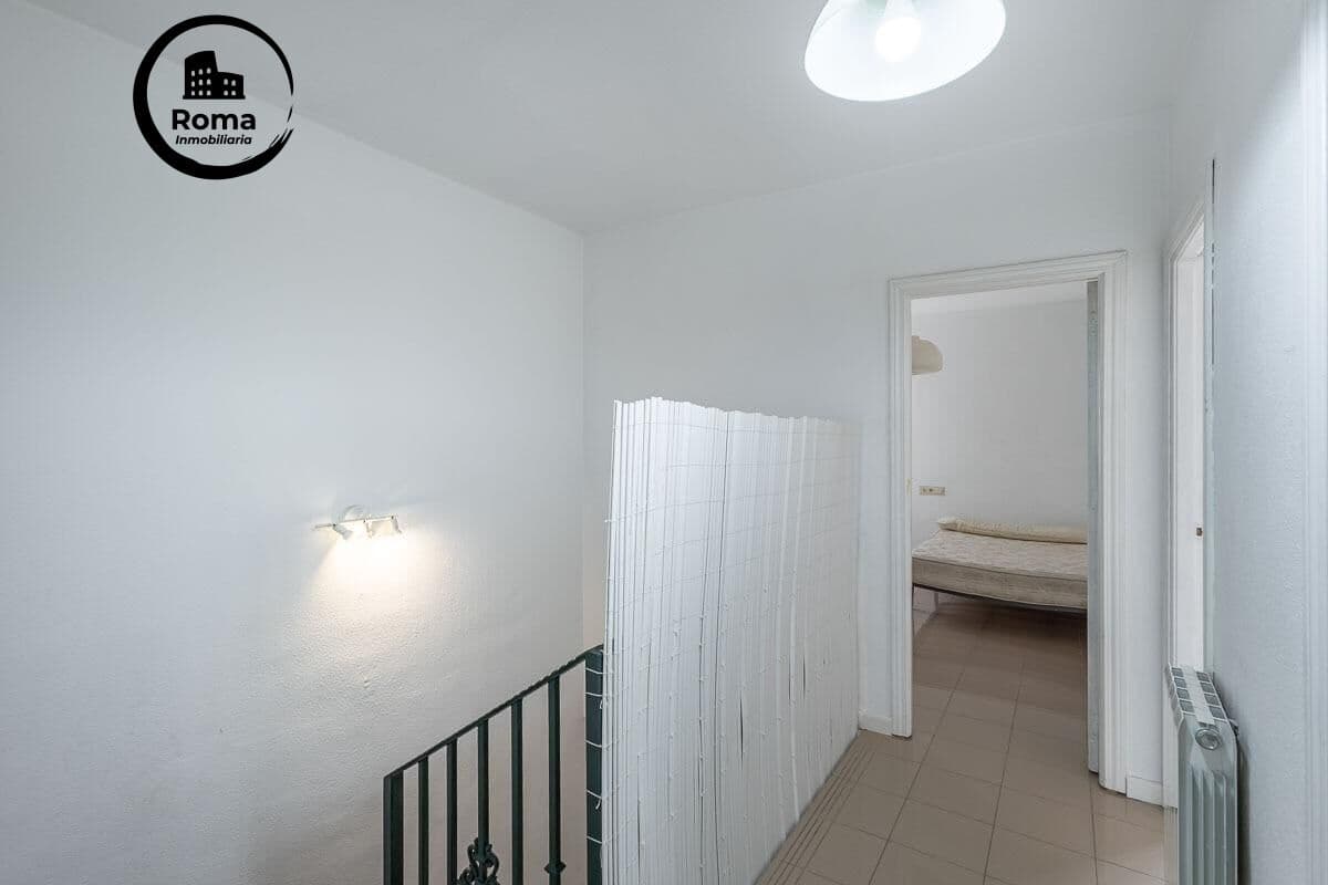 Adosado de 4 habitaciones en La Zubia en venta con garaje - 220.000 € (Ref: 9674411)