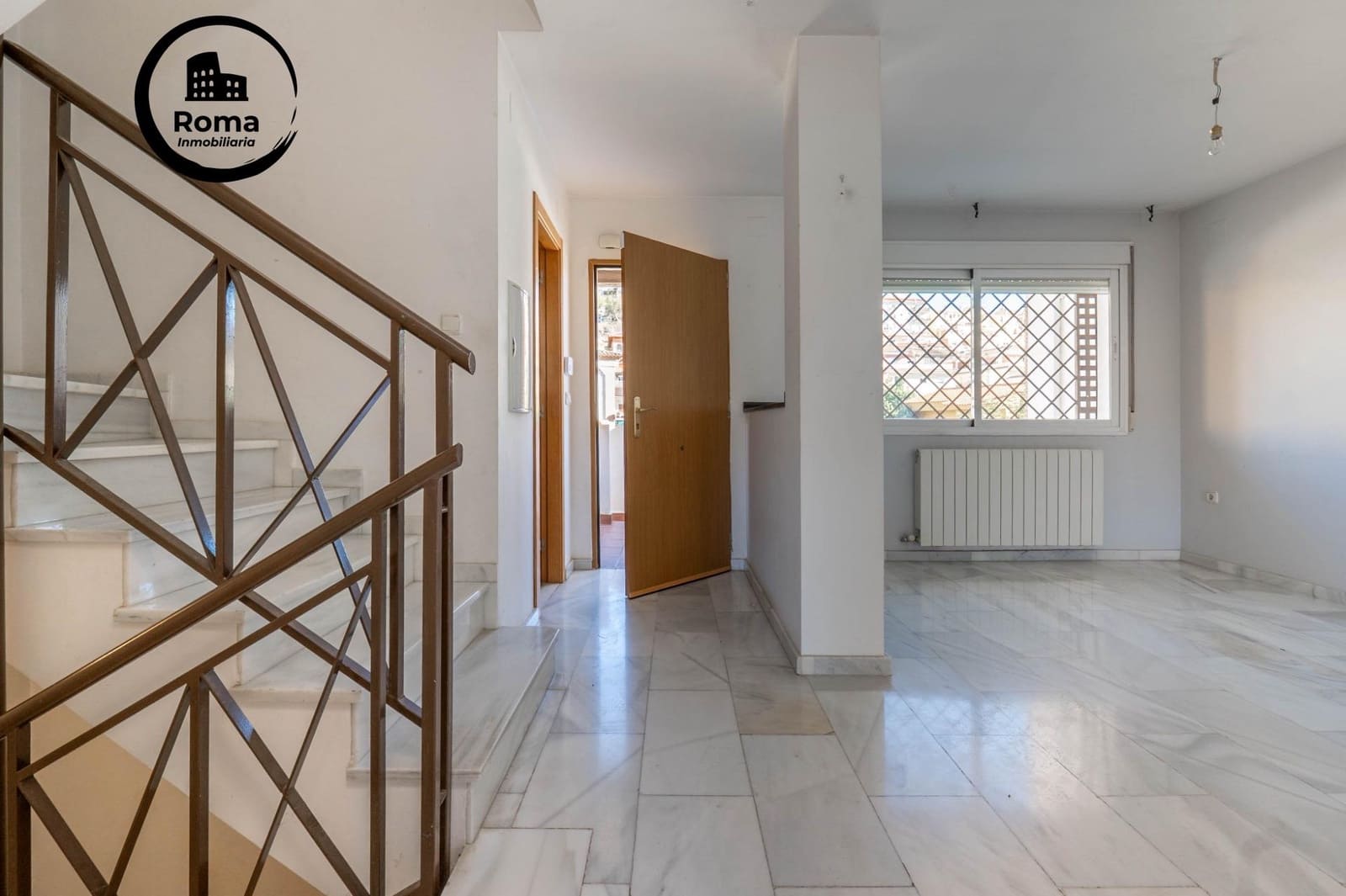 3 sypialnia Dom na sprzedaż w Cenes de la Vega z basenem garażem - 298 000 € (Ref: 9677592)