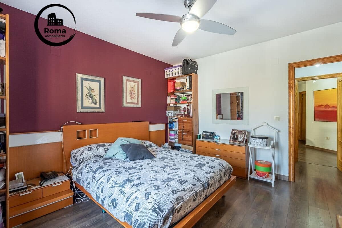 5 chambre Villa/Maison Mitoyenne à vendre à Ogijares avec garage - 339 000 € (Ref: 9679960)