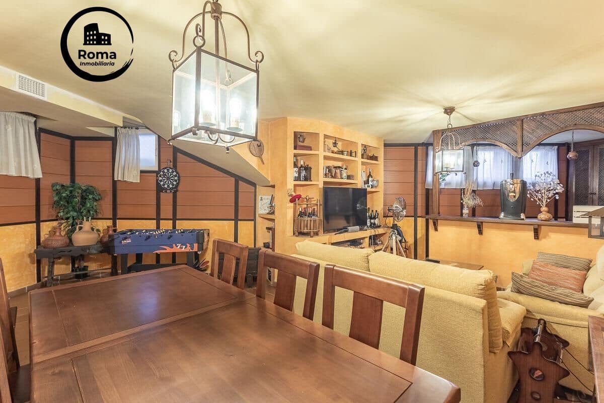 5 chambre Villa/Maison Mitoyenne à vendre à Ogijares avec garage - 339 000 € (Ref: 9679960)