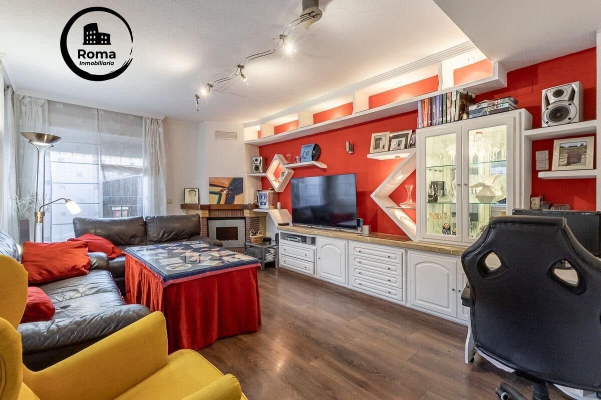 5 chambre Villa/Maison Mitoyenne à vendre à Ogijares avec garage - 339 000 € (Ref: 9679960)