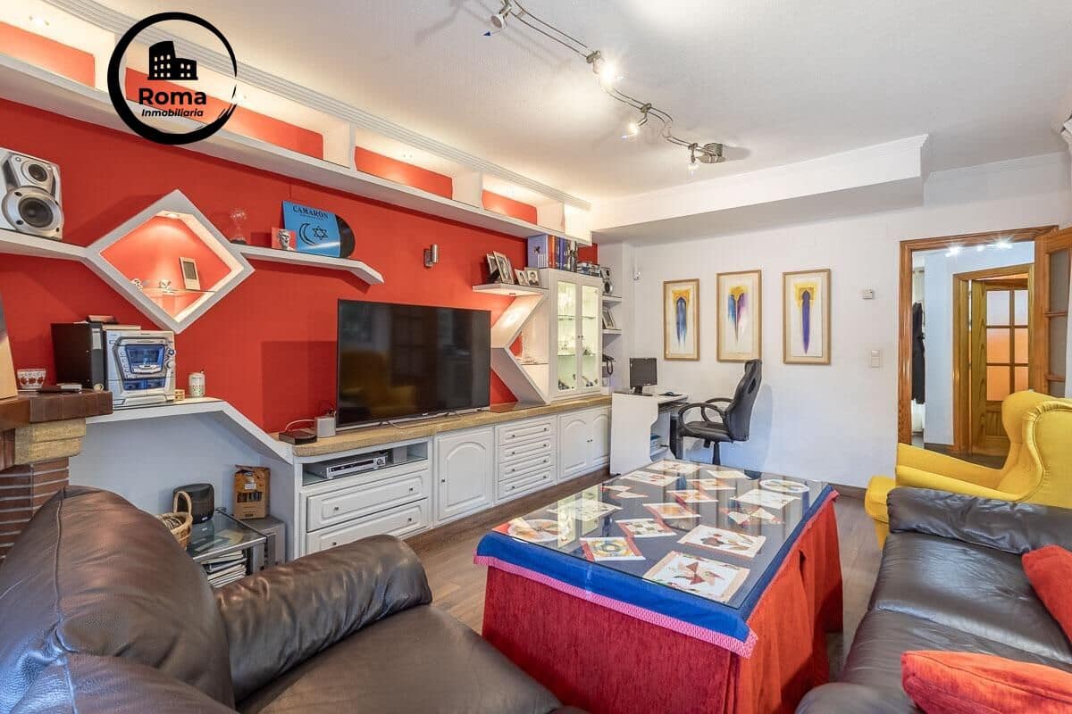 5 chambre Villa/Maison Mitoyenne à vendre à Ogijares avec garage - 339 000 € (Ref: 9679960)