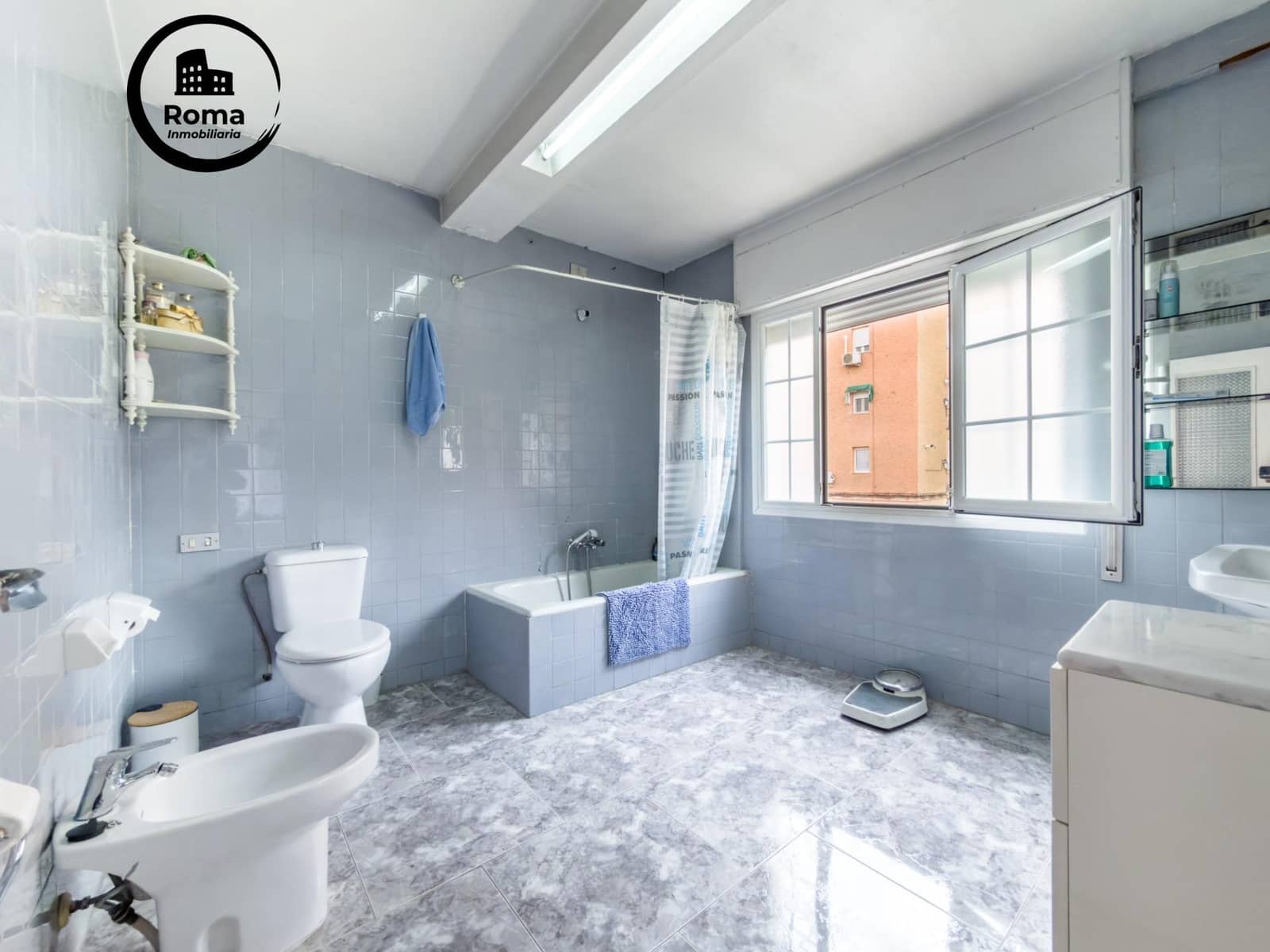 6 quarto Moradia Geminada para venda em Granada cidade com garagem - 595 000 € (Ref: 9684123)