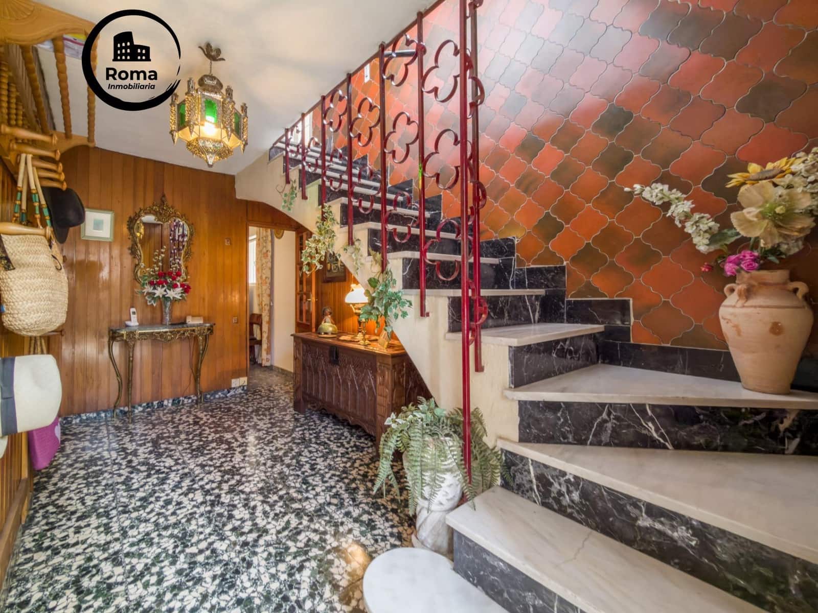 6 quarto Moradia Geminada para venda em Granada cidade com garagem - 595 000 € (Ref: 9684123)