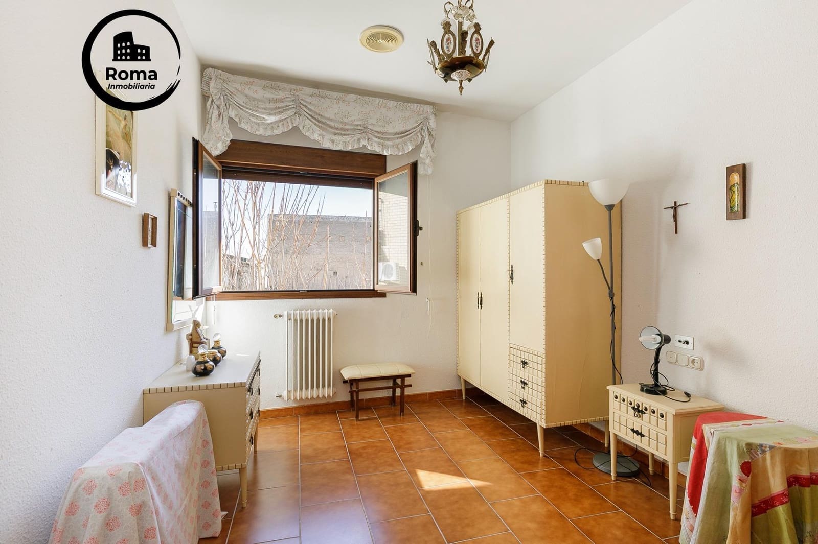 10 sypialnia Apartament na sprzedaż w Baza - 260 000 € (Ref: 9684124)
