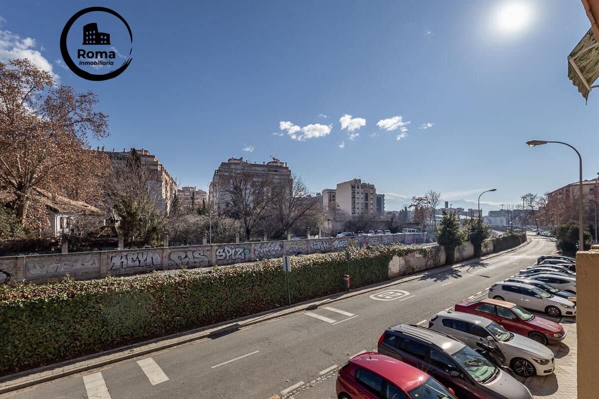 4 sovrum Lägenhet till salu i Granada stad med garage - 269 000 € (Ref: 9686571)