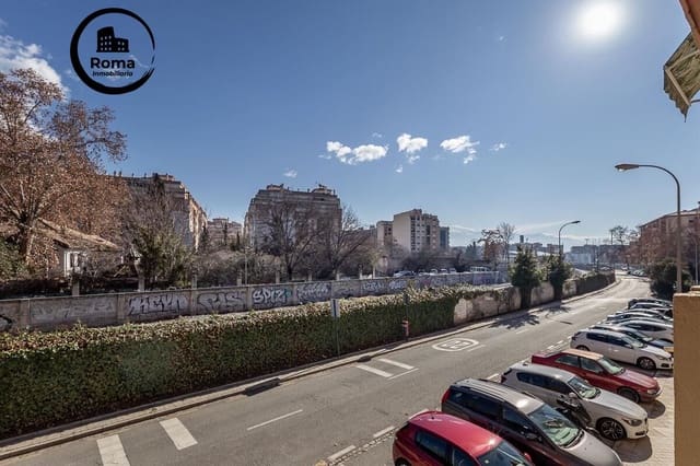 4 soveværelse Lejlighed til salg i Granada by med garage - € 269.000 (Ref: 9686571)