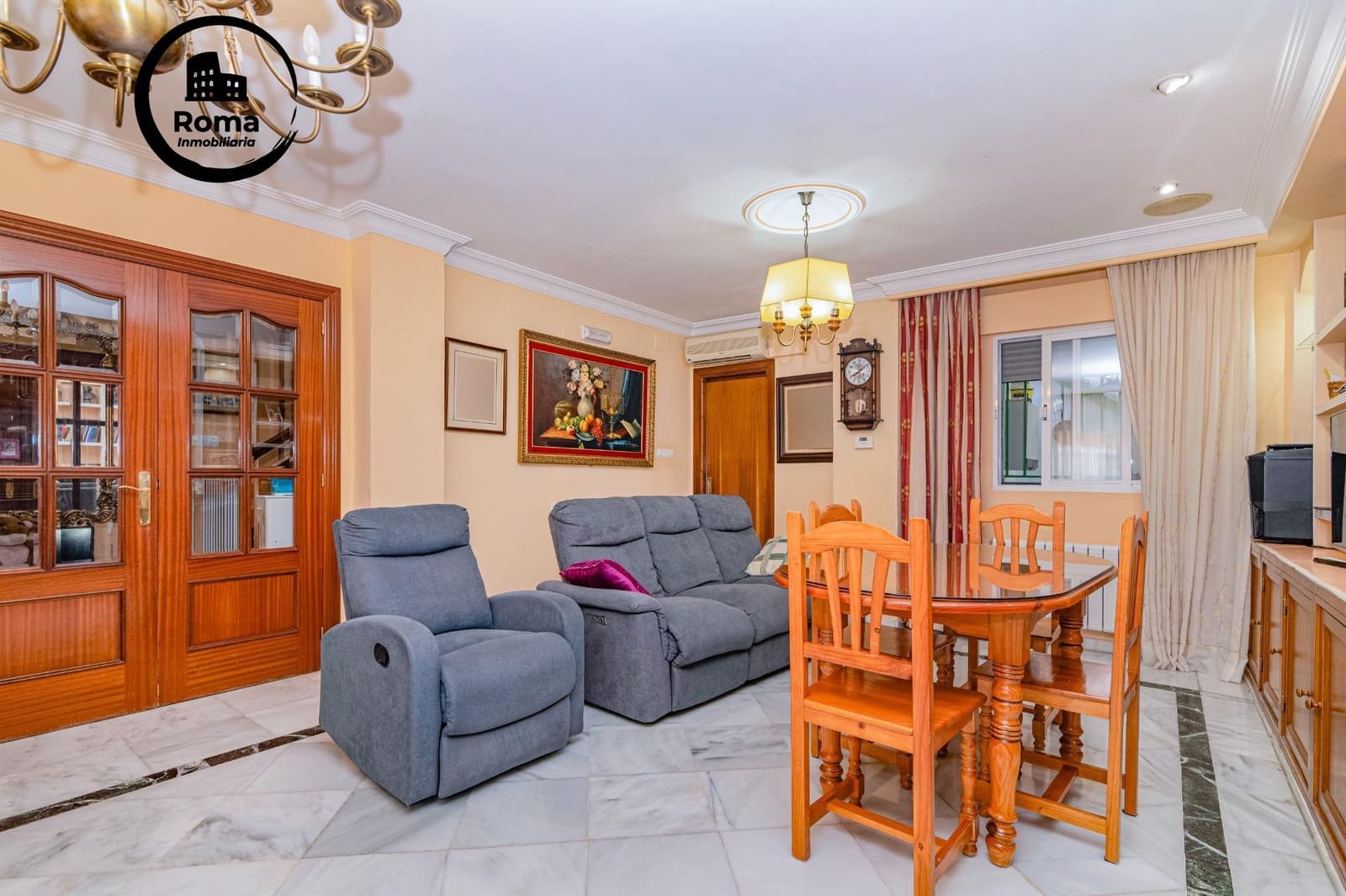 3 makuuhuone Rivitalo myytävänä paikassa La Zubia - 165 000 € (Ref: 9686574)