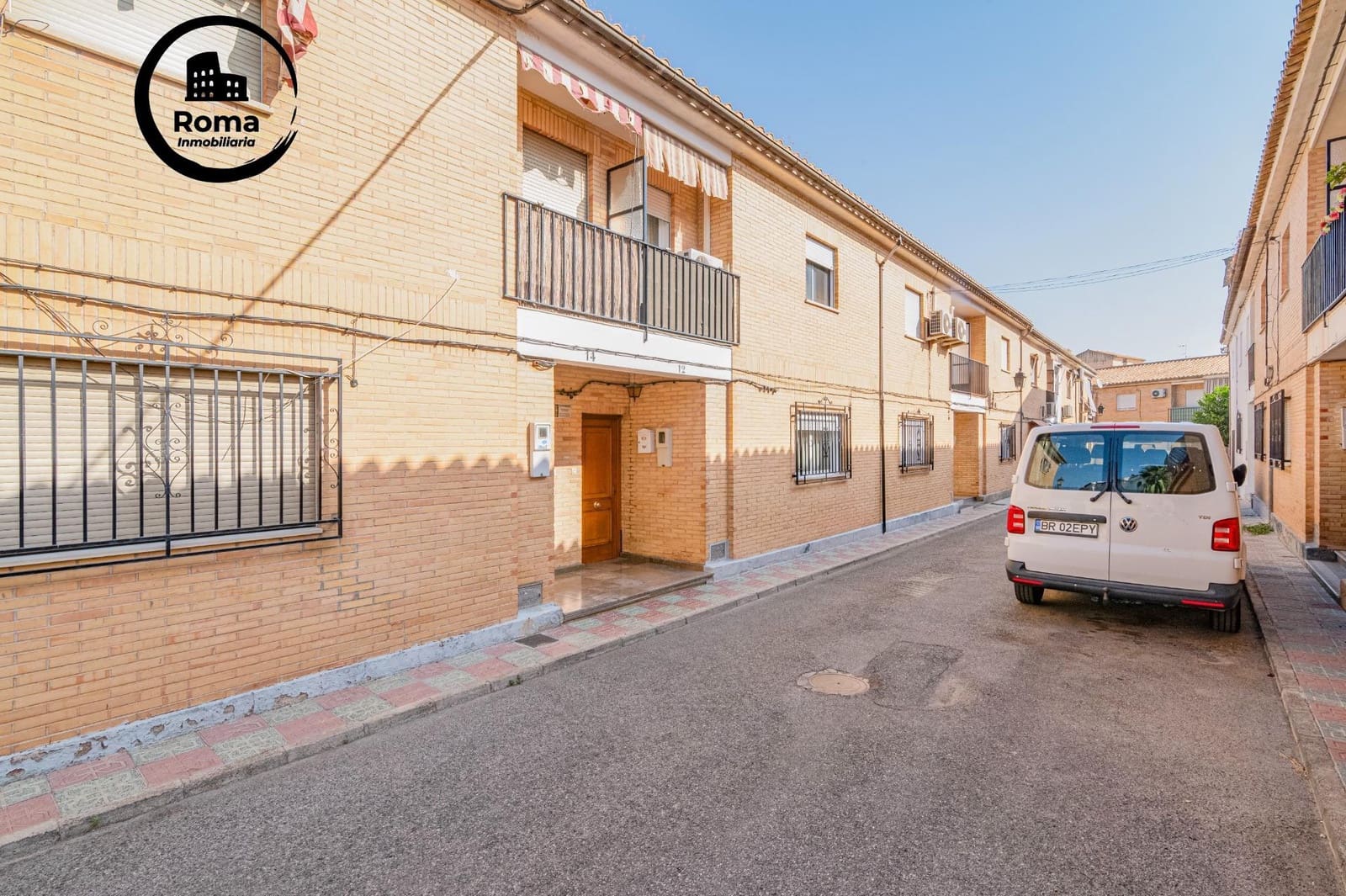 3 makuuhuone Rivitalo myytävänä paikassa La Zubia - 165 000 € (Ref: 9686574)