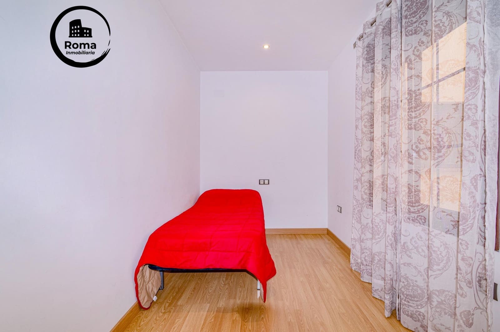 2 bedroom Flat for sale in La Zubia - € 150,000 (Ref: 9686578)