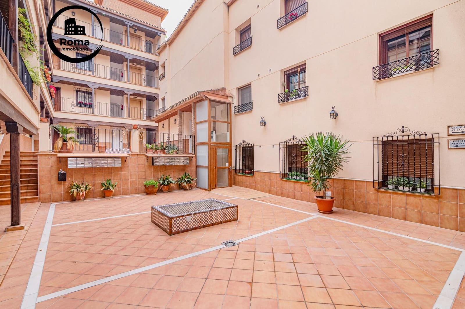 2 bedroom Flat for sale in La Zubia - € 150,000 (Ref: 9686578)