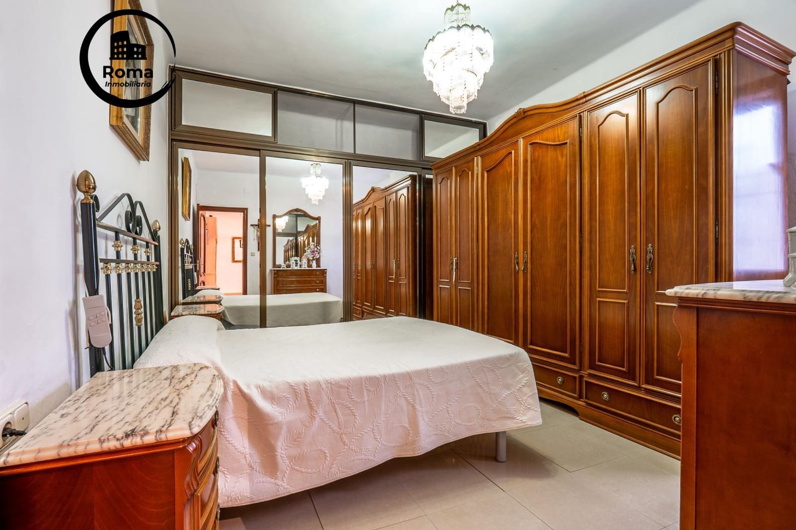 2 soveværelse Lejlighed til salg i Granada by med garage - € 195.000 (Ref: 9690903)