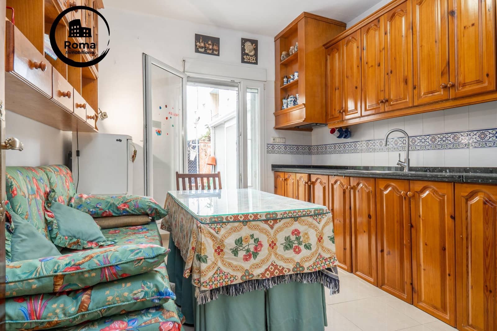 2 soveværelse Lejlighed til salg i Granada by med garage - € 195.000 (Ref: 9690903)