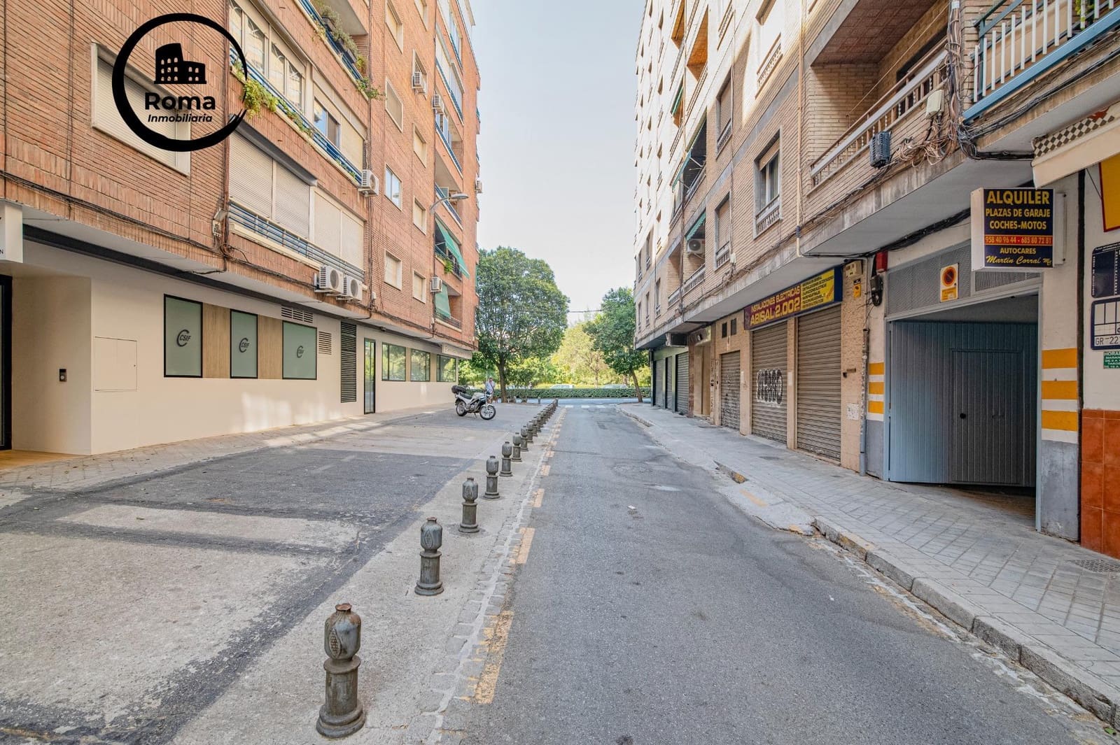 Virksomhed til salg i Granada by med garage - € 350.000 (Ref: 9690905)