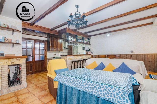 4 Zimmer Reihenhaus zu verkaufen in La Zubia mit Pool Garage - 370.000 € (Ref: 9690909)