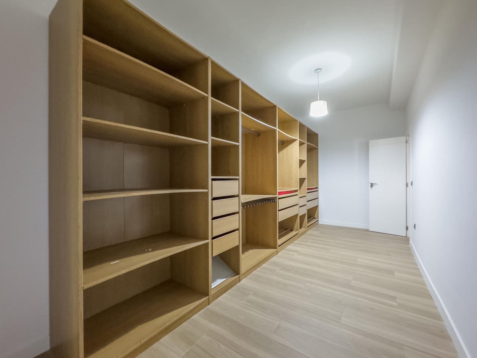 5 soveværelse Villa til salg i La Zubia med swimmingpool garage - € 799.000 (Ref: 9690910)