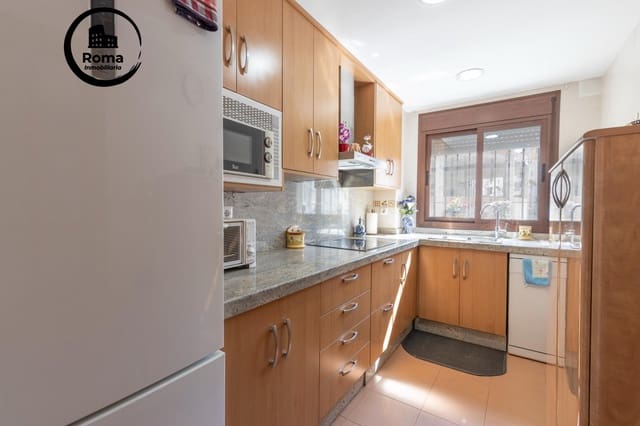 2 camera da letto Appartamento in vendita in La Zubia con piscina - 160.000 € (Rif: 9690911)