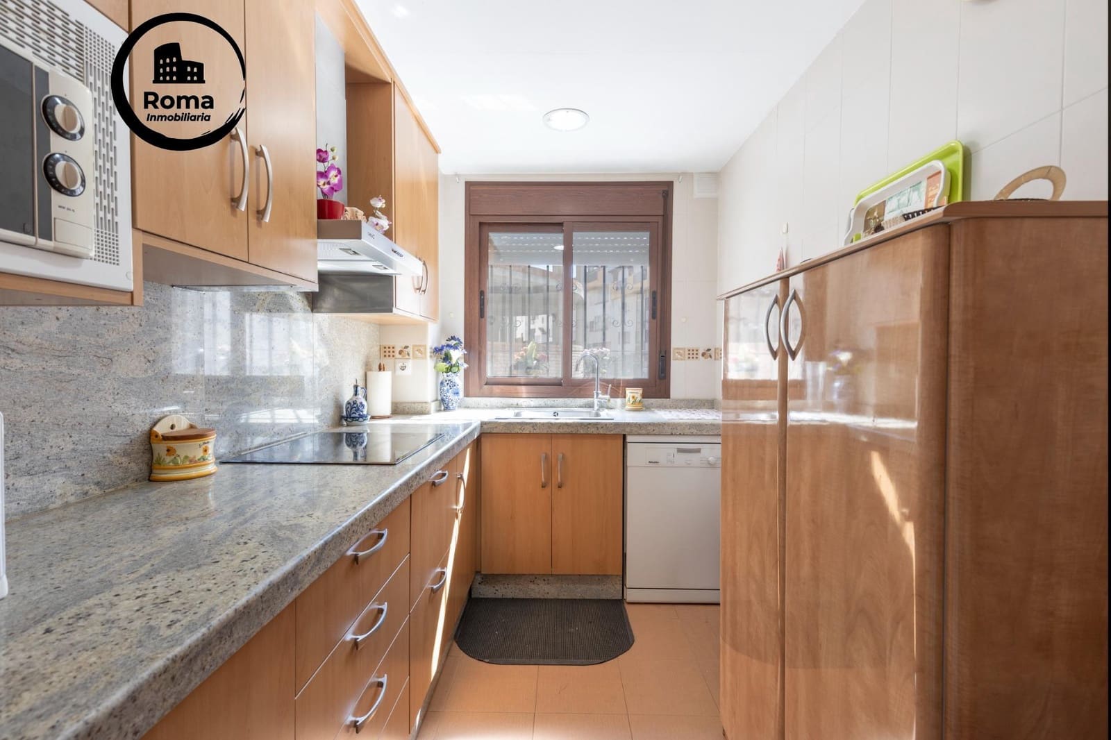 2 camera da letto Appartamento in vendita in La Zubia con piscina - 160.000 € (Rif: 9690911)