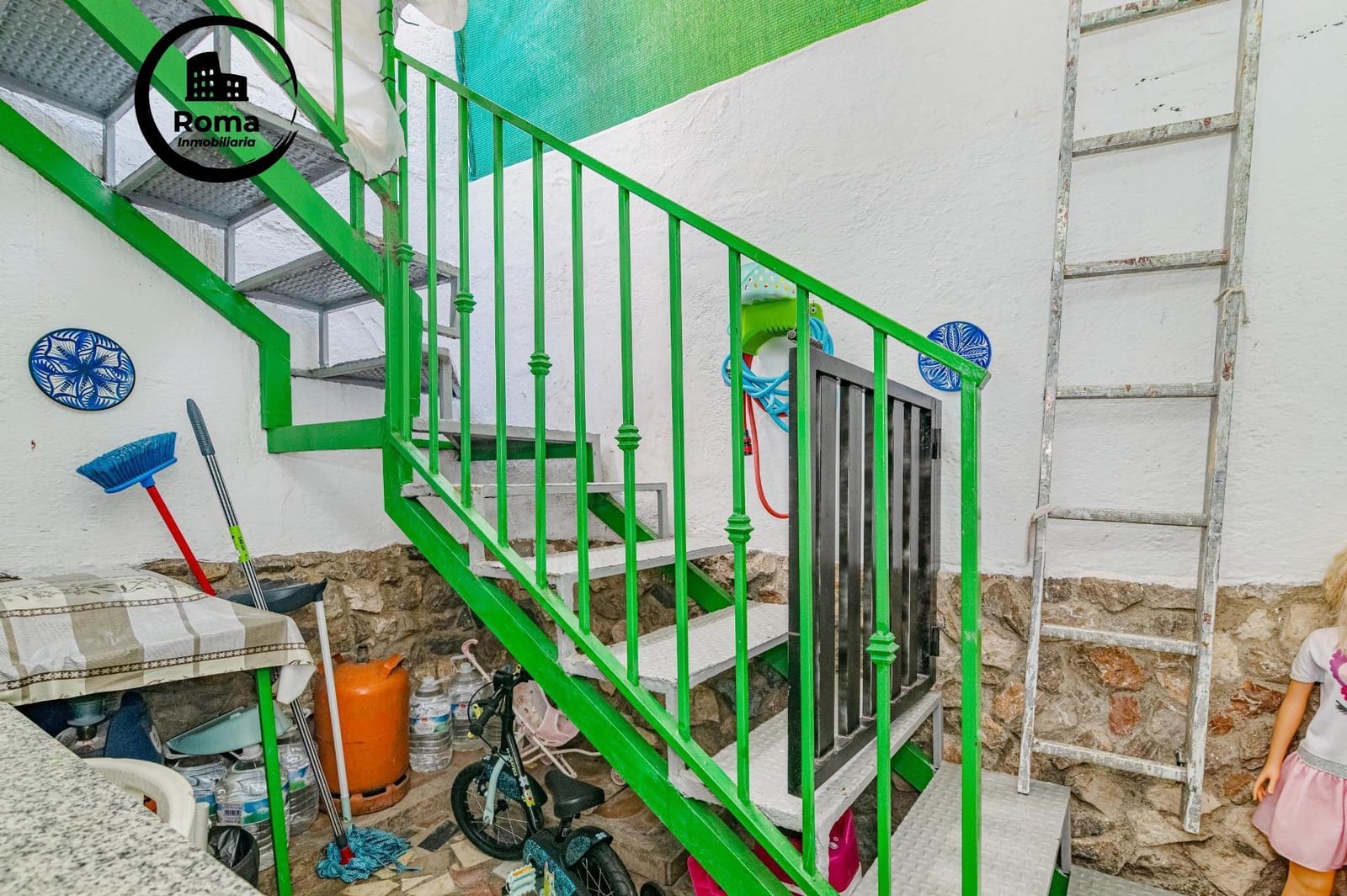 3 bedroom Terraced Villa for sale in La Zubia - € 165,000 (Ref: 9690914)