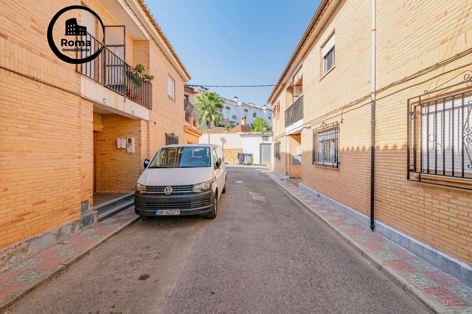 3 bedroom Terraced Villa for sale in La Zubia - € 165,000 (Ref: 9690914)