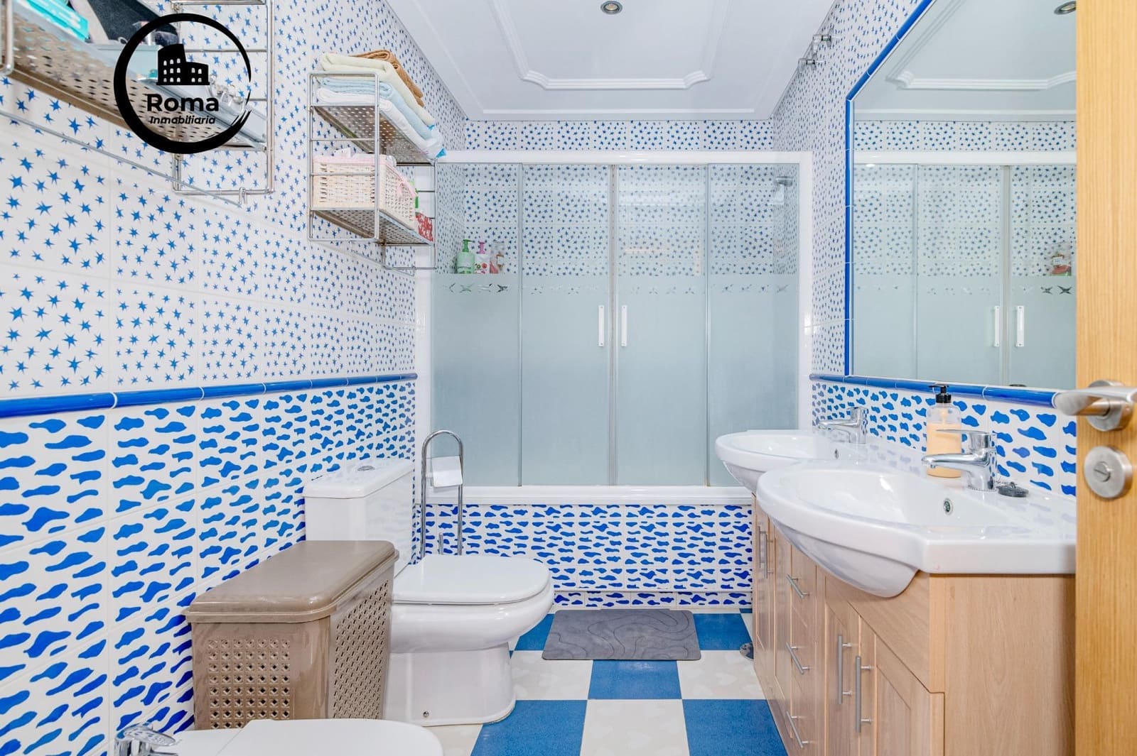 4 bedroom Terraced Villa for sale in La Zubia with pool garage - € 370,000 (Ref: 9690917)