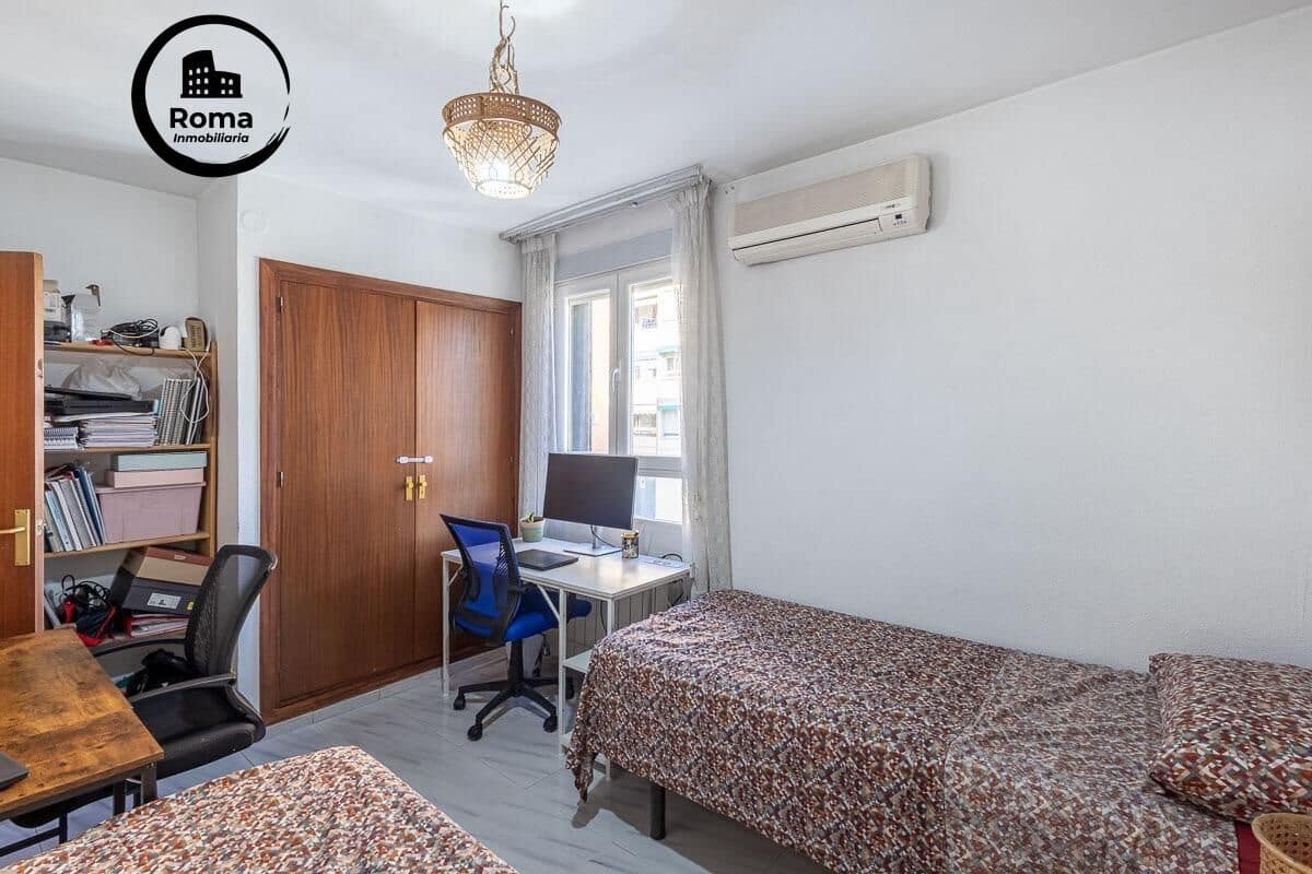 4 soverom Leilighet til salgs i Granada by med garasje - € 269 000 (Ref: 9690921)