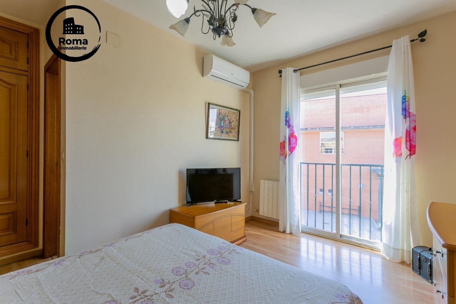 3 slaapkamer Rijtjeshuis te koop in Granada stad met garage - € 290.000 (Ref: 9690923)