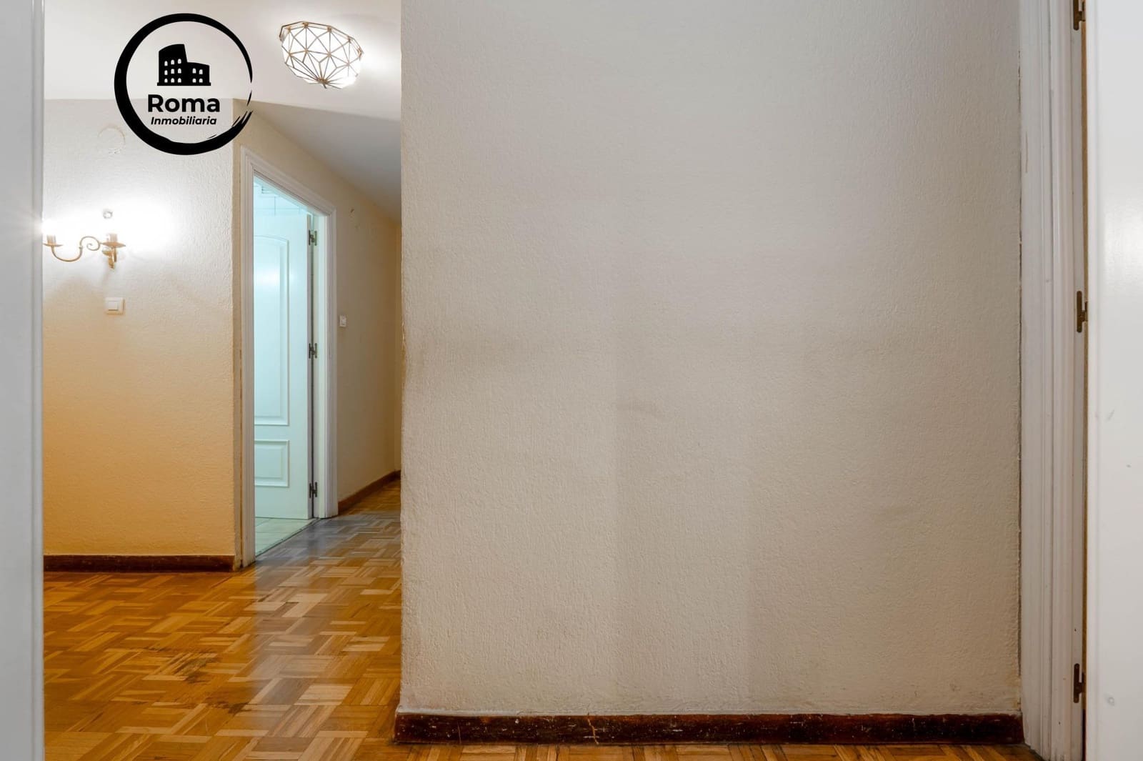 4 soveværelse Lejlighed til salg i Granada by med garage - € 575.000 (Ref: 9690924)