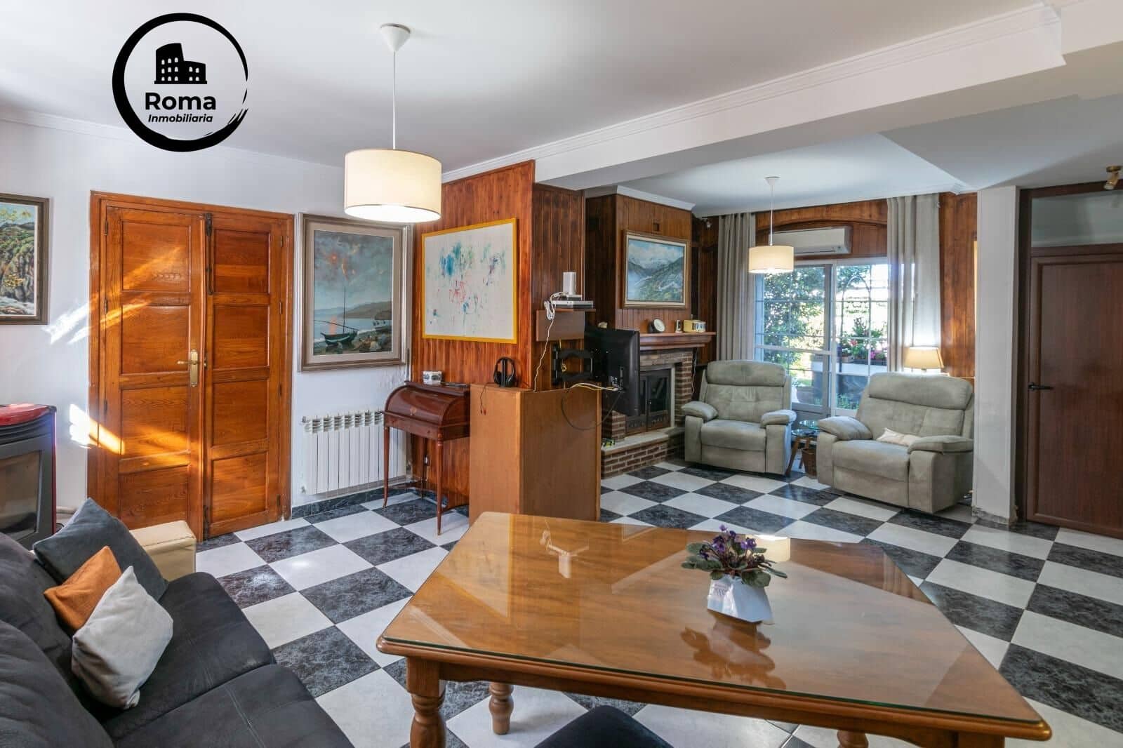 5 soveværelse Villa til salg i Granada by med swimmingpool - € 350.000 (Ref: 9690925)