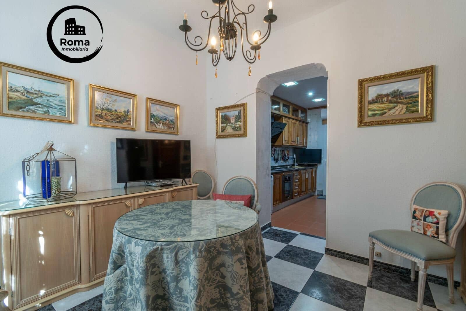 5 soveværelse Villa til salg i Granada by med swimmingpool - € 350.000 (Ref: 9690925)