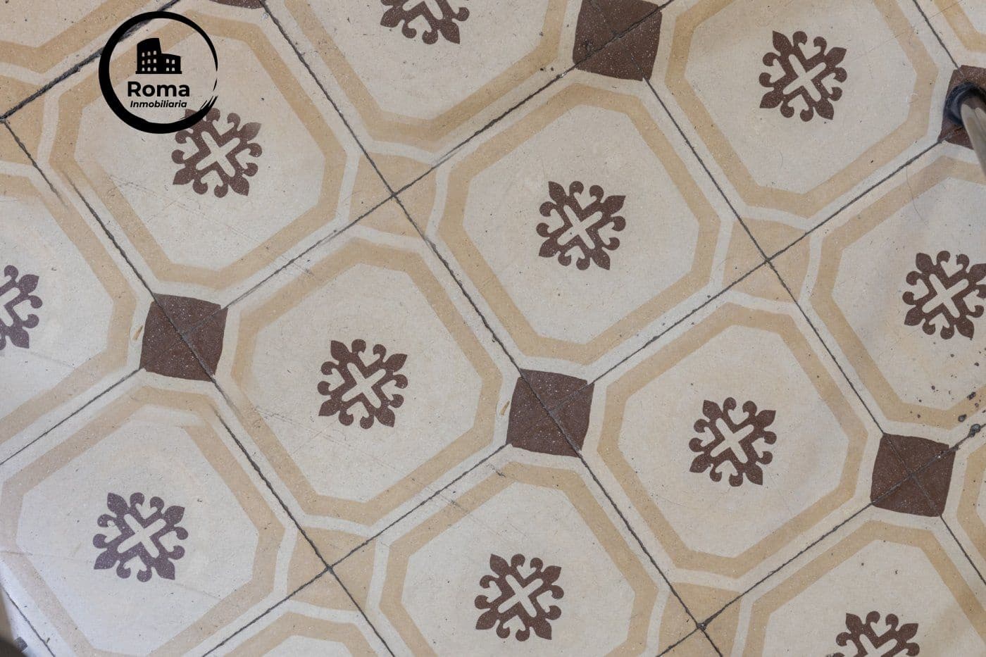 Erhverv til salg i Granada by - € 1.099.999 (Ref: 9698907)