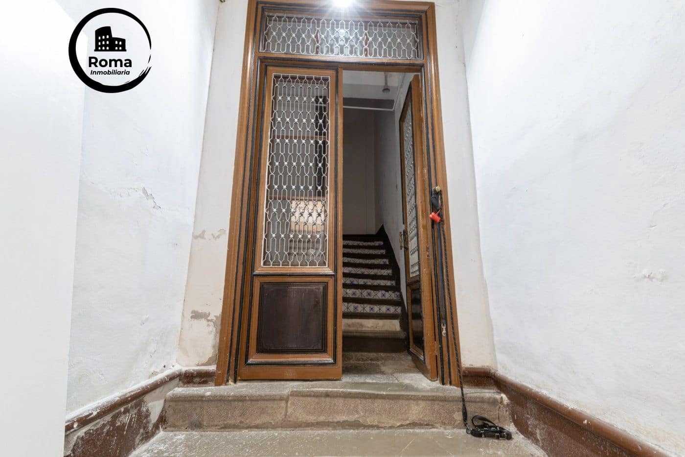 Erhverv til salg i Granada by - € 1.099.999 (Ref: 9698907)