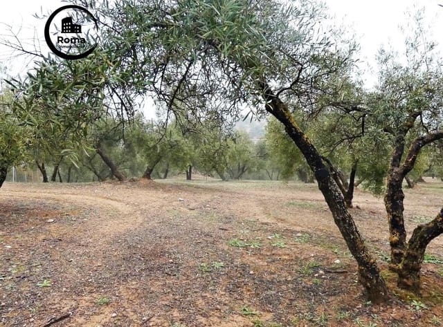 Grunde uden byggetilladelser til salg i Peligros - € 74.000 (Ref: 9702068)