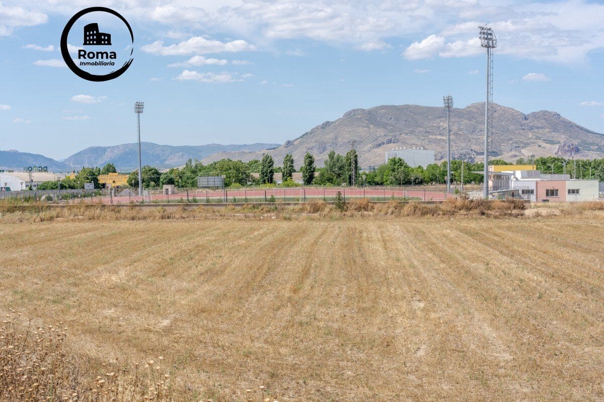 Building Plot for sale in Santa Fe - € 123,000 (Ref: 9702073)