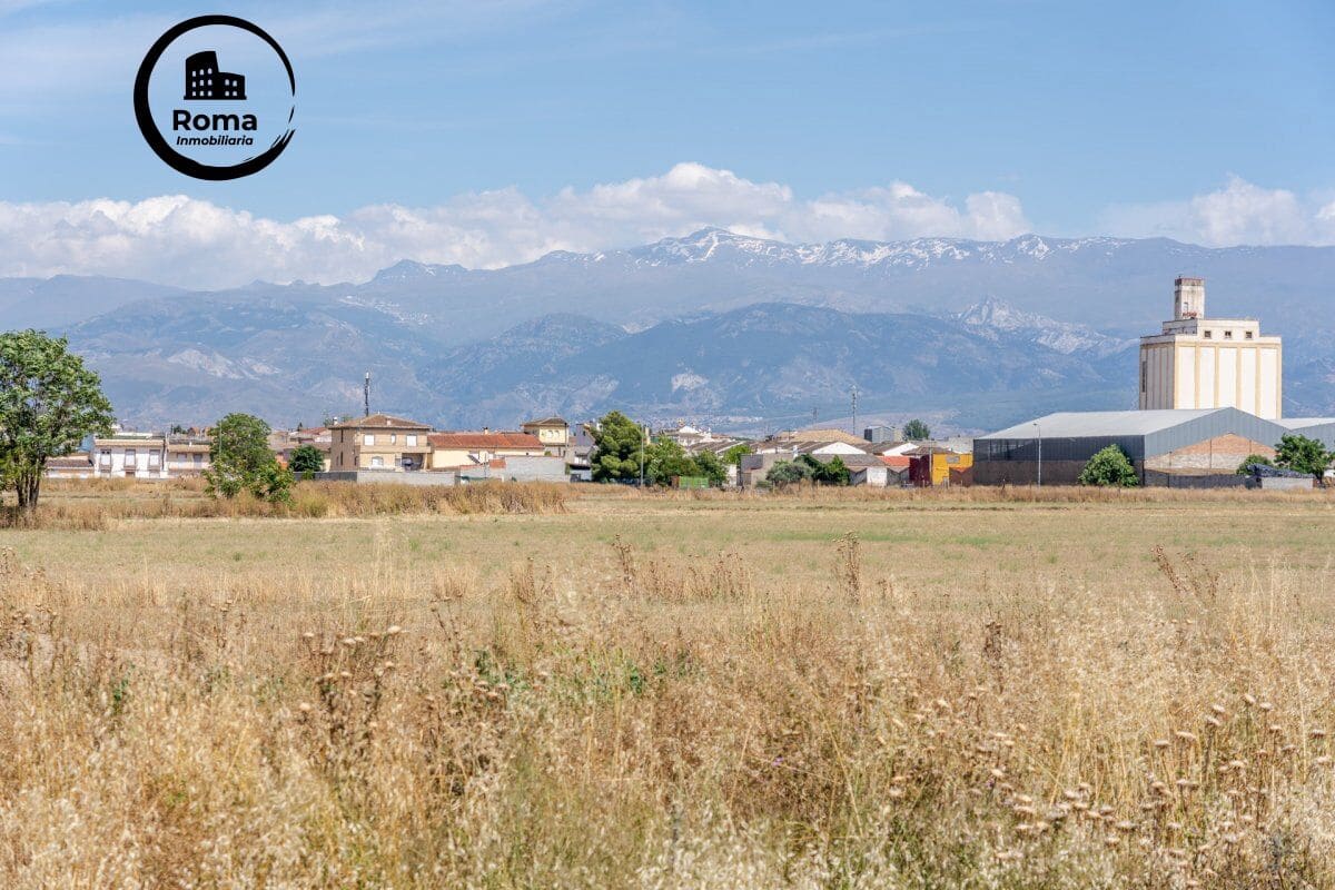 Building Plot for sale in Santa Fe - € 132,000 (Ref: 9702074)