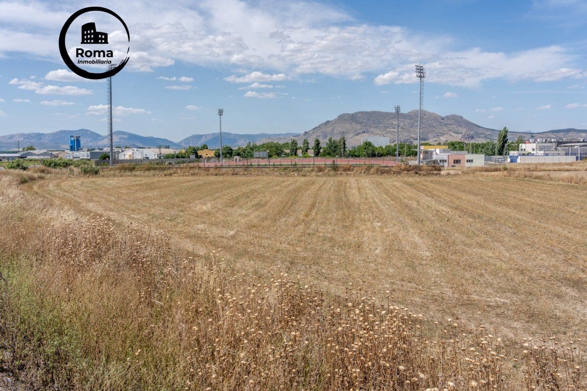 Building Plot for sale in Santa Fe - € 132,000 (Ref: 9702074)