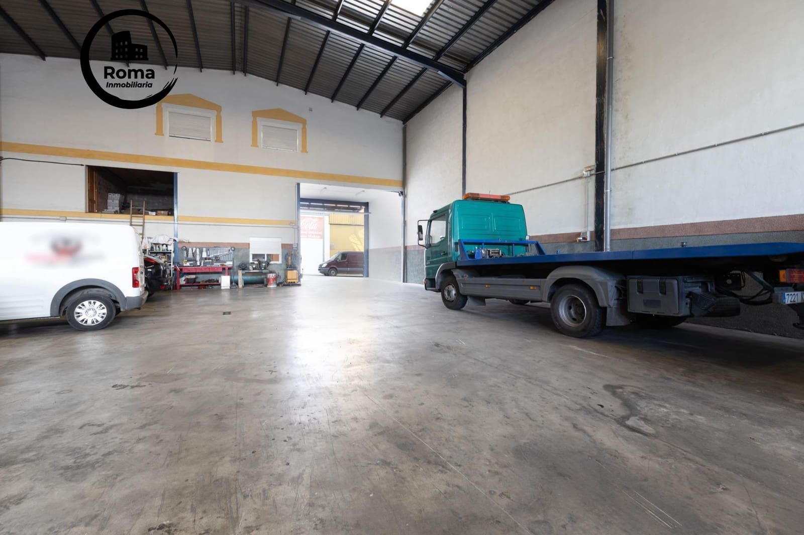 Entreprise à vendre à Loja - 590 000 € (Ref: 9715031)