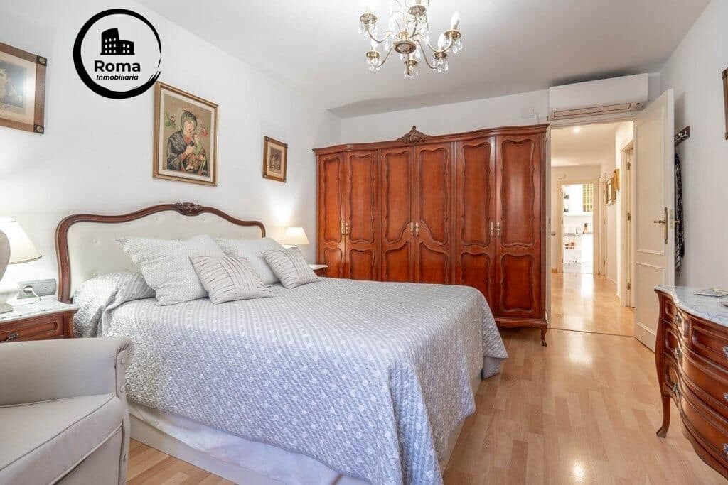4 bedroom Penthouse for sale in Granada city - € 439,000 (Ref: 9715032)