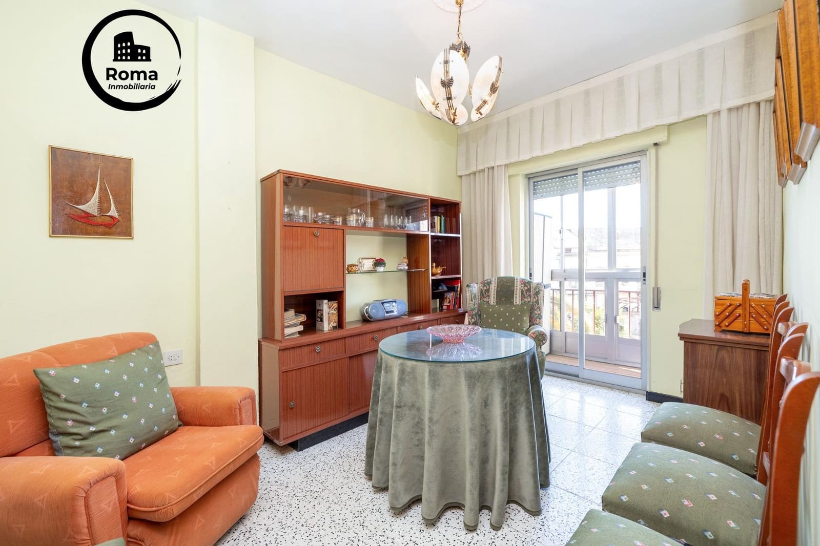 Piso de 3 habitaciones en Granada ciudad en venta - 245.000 € (Ref: 9715039)