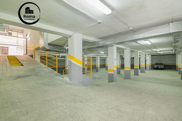 Virksomhed til salg i Camino de Ronda - Rosaleda, Granada by med garage - € 350.000 (Ref: 9715040)