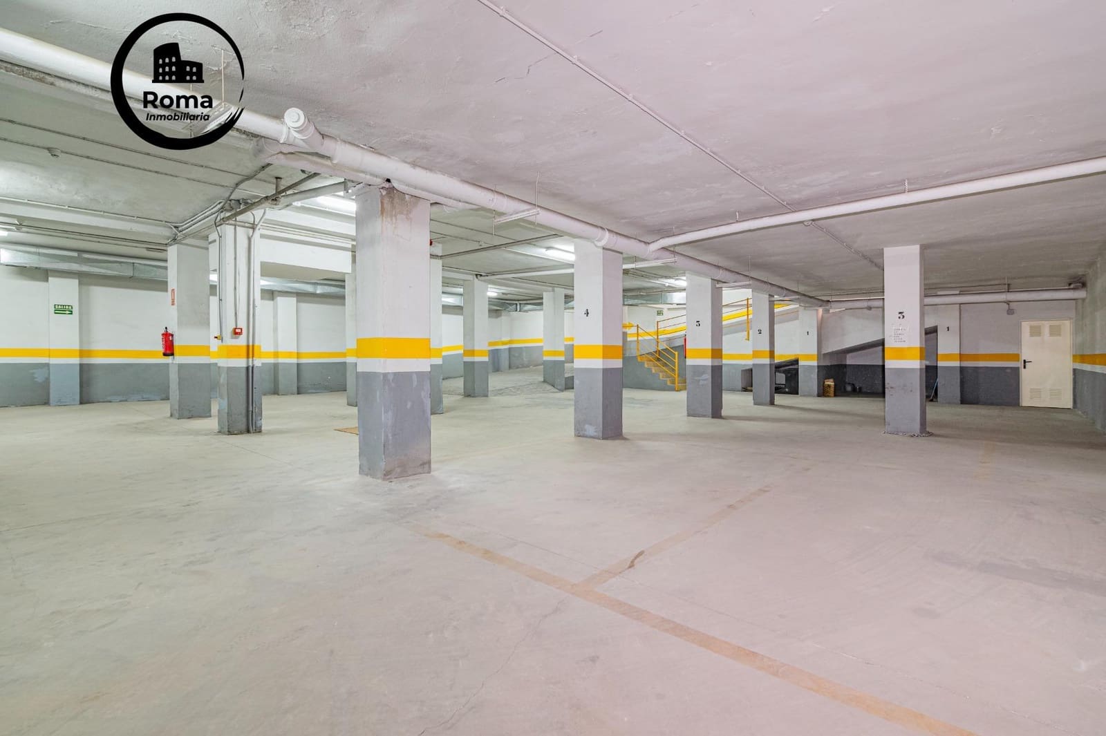 Virksomhed til salg i Granada by med garage - € 350.000 (Ref: 9715040)