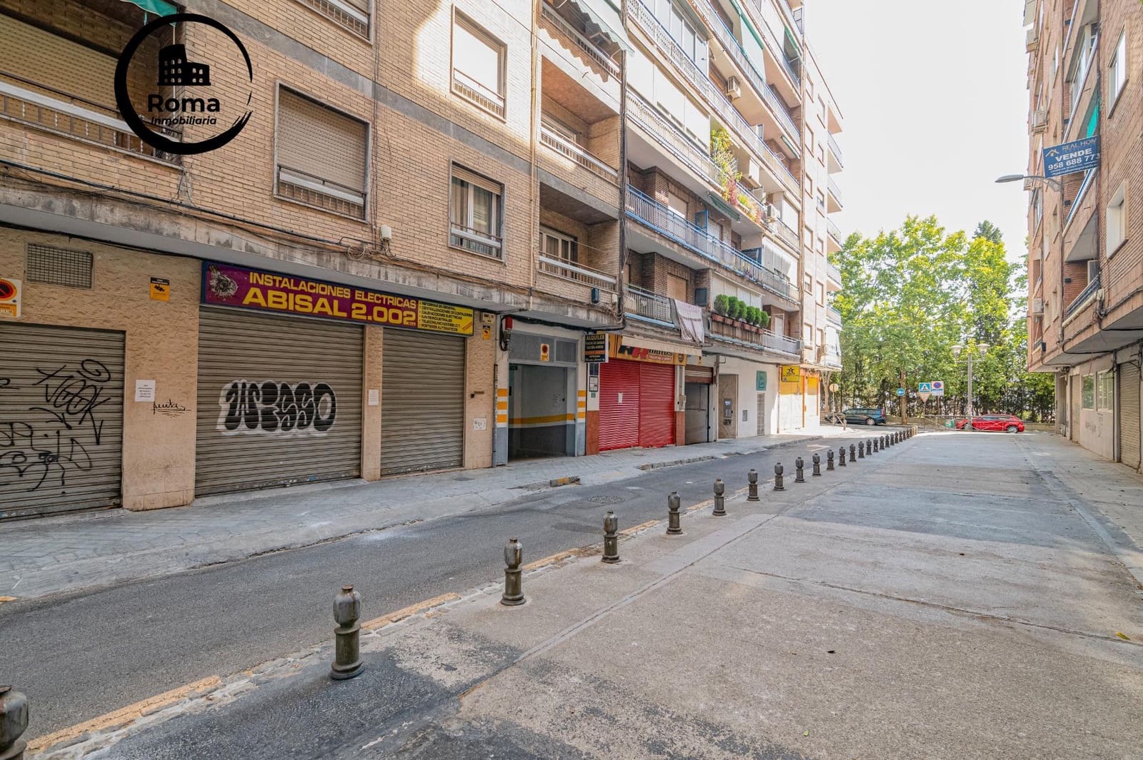 Virksomhed til salg i Granada by med garage - € 350.000 (Ref: 9715040)